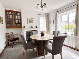 Photo 33- click for photo gallery